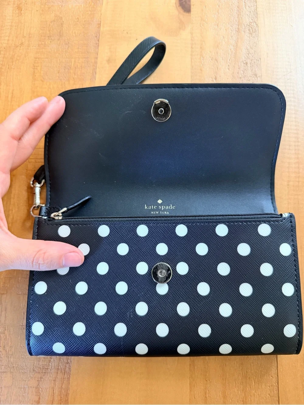 Kate Spade Black &‎ White Polka Dot Wristlet